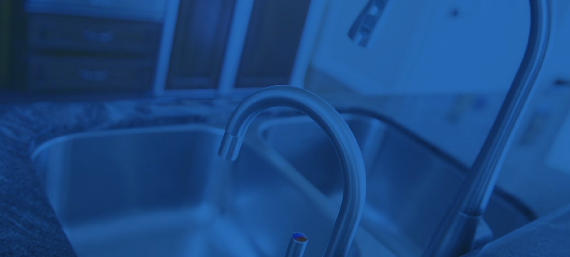 A sliderképek méretét pontosítsuk!